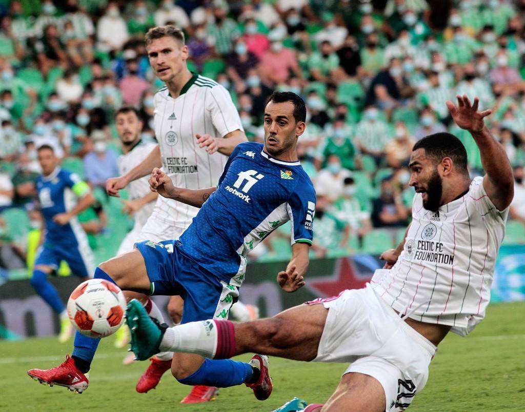 包含皇家社会发布备战花絮，冲刺阶段绝杀压哨，欧冠任务艰巨，临场指挥获称赞的词条-九游登录入口