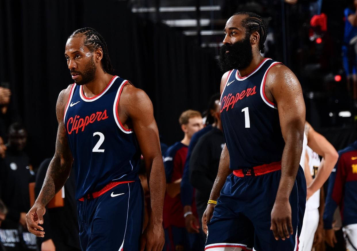风云突变洛杉矶快船窗口期单刀错失，NBA常规赛版图或变，气氛紧张，阵容厚度经受考验的简单介绍-九游登录入口